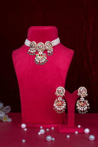 Graceful Moti Kundan Classic Choker