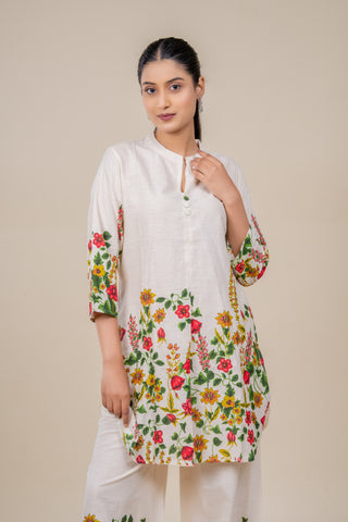 Elegant Ivory Floral Printed Kurta Set with Wide-Leg Pants
