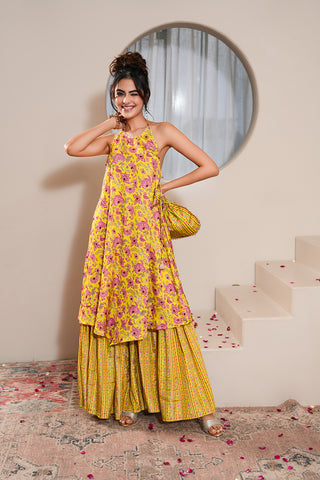 Lime Crepe Silk Hand Embroidered Printed Backless Kurta With Lime Crepe Silk Printed Gharara