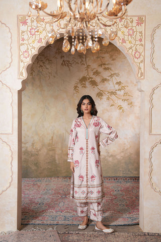 Rose Quartz Printed Kurta Set with Delicate Floral Motifs