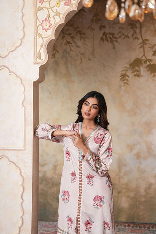 Rose Quartz Printed Kurta Set with Delicate Floral Motifs