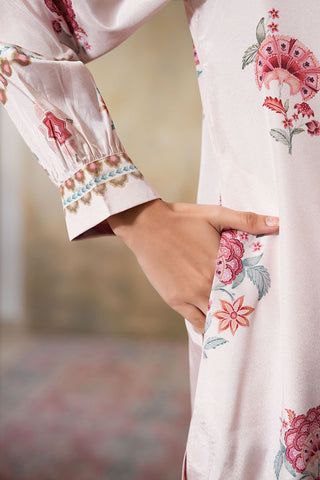 Rose Quartz Printed Kurta Set with Delicate Floral Motifs