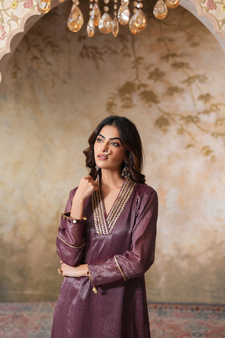 Jamun Gold Striped Chanderi Tissue Silk Kurta With Jamun Chanderi Narrow Pants With Gota Work And Striped Tissue And Green Sequin work Organza Dupatta