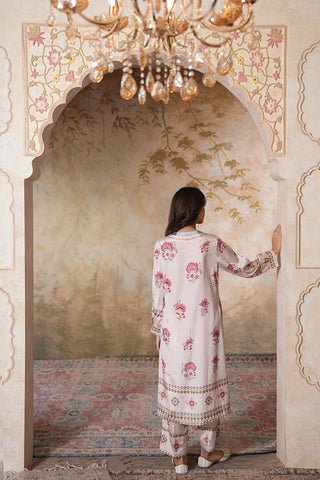 Rose Quartz Printed Kurta Set with Delicate Floral Motifs