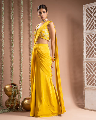 CANARY YELLOW PRE-DRAPE SAREE SET