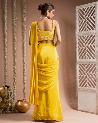 CANARY YELLOW PRE-DRAPE SAREE SET