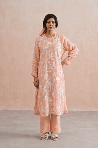 Mul chanderi pearl embroidered kurta paired with cotton pants