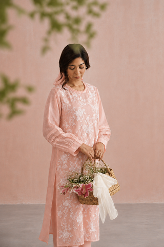 Mul chanderi pearl embroidered kurta paired with cotton pants