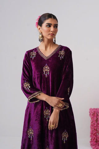 Deep Purple zardozi embroidered velvet kurta paired with velvet palazzo and embroidered tissue chanderi stripe dupatta