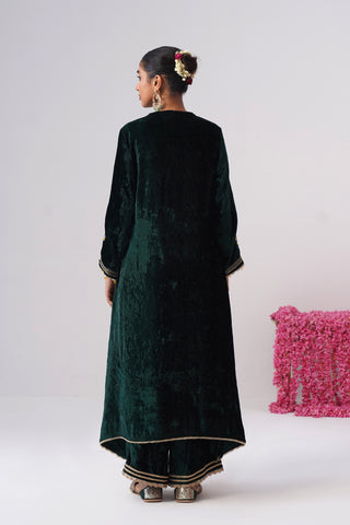 Emerald zardozi embroidered velvet kurta paired with velvet palazzo and embroidered tissue chanderi stripe dupatta