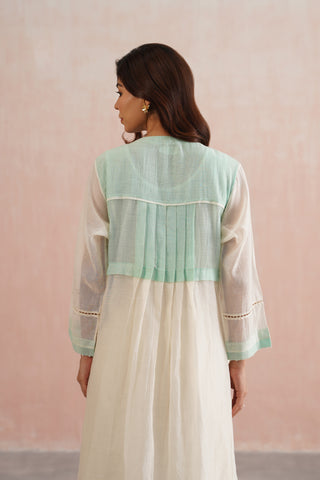 Off-white Mul chanderi pearl embroidered kurta paired with cotton pants with green accent - Set of 3
