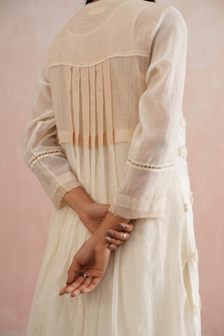 Offwhite Mul chanderi pearl embroidered kurta paired with cotton pants with beige accent - Set of 3
