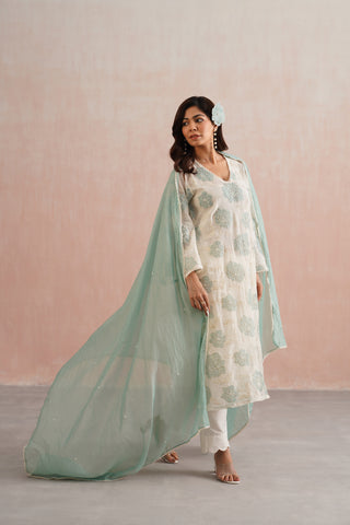 Ivory Mul chanderi blue applique and pearl embroidered kurta paired with cotton pants and mul chanderi dupatta - Set of 4