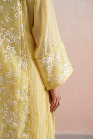 Yellow Mul chanderi pearl embroidered short kurta paired with cotton pants and mul chanderi dupatta - Set of 4