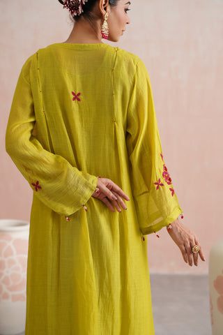 Lime Green Mul chanderi beadwork kurta paired with cotton chanderi pants and mul chanderi embroidered dupatta - Set of 4