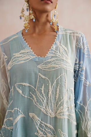 Mul chanderi ombre pearl embroidered kurta paired with cotton pants and mul chanderi dupatta - Set of 4