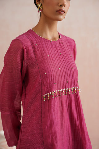 Fuchsia Mul chanderi pearl and jewels embroidered kurta paired with cotton chanderi pants and tissue organza embroidered dupatta - Set of 3