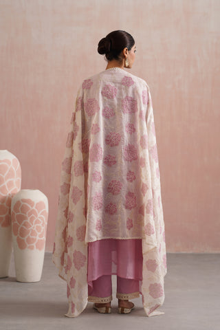 Lilac Mul chanderi pearl embroidered lace detailing in kurta paired with cotton pants and mul chanderi applique work dupatta - Set of 4