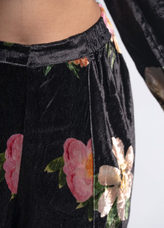 Elegant Black Velvet Kurta Set