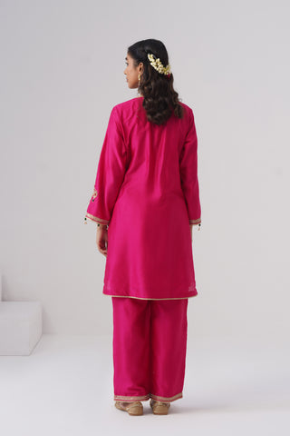 Hot pink zardozi embroidered chanderi silk kurta set