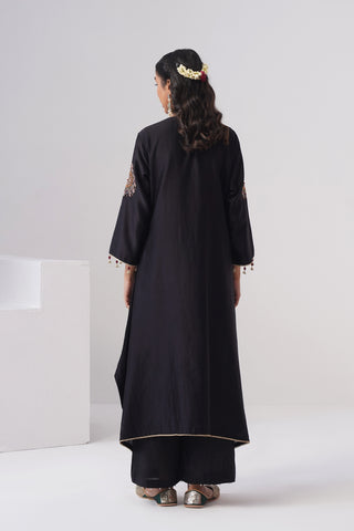 Black zardozi embroidered chanderi silk kurta set