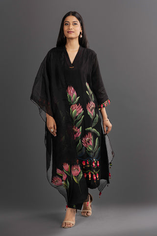 Hand-Painted Black Set