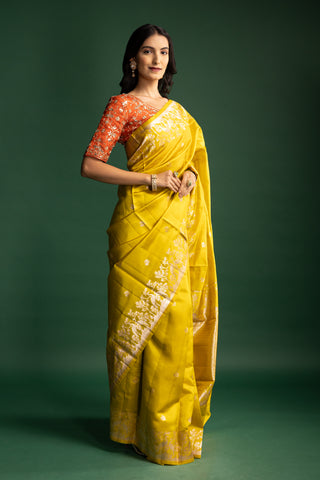 Luminous Golden Marigold Silk Saree with Intricate Heritage Zari Weaving