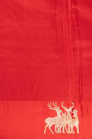 Luxurious Vermilion Red Silk Saree with Heritage Gold Motifs