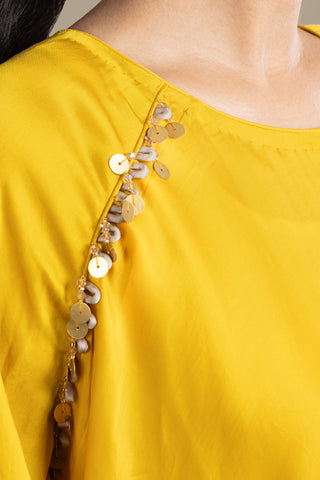 Amber Glow Flowing Kurta Set