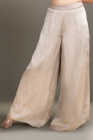 Amber Glow Flowing Kurta Set