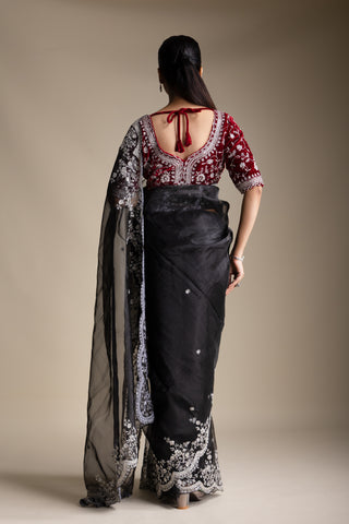 Noir Diamond Dream Organza Saree