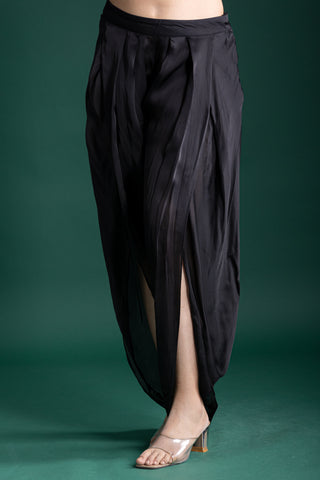 Elegant Midnight Noir Anarkali