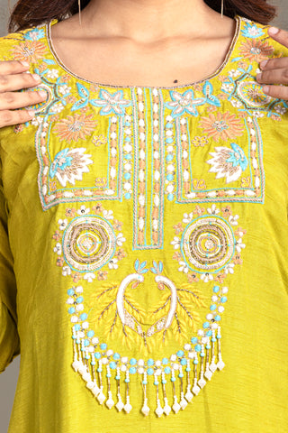 Exquisite Citrus Blossom Green Kurta Set