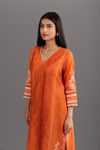 Burnt Orange Kurta Set with Pintucks Details and White Floral Embroidery