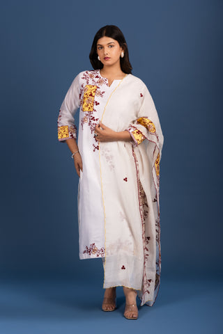 Elegant White Cotton Kurta Set